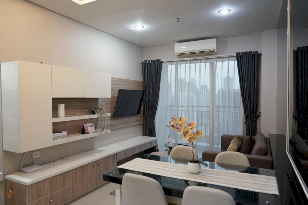 Sewa Apartemen Thamrin Residence 2 Bedroom Fully Furnished (0485)