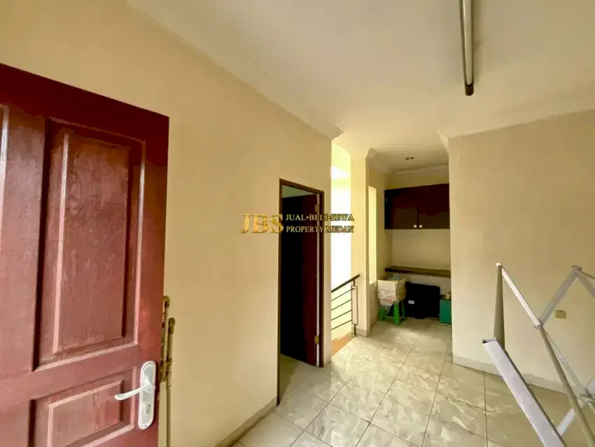 Rumah Siap Huni Dijual di Komplek Cemara Asri Jalan Kiwi - Medan