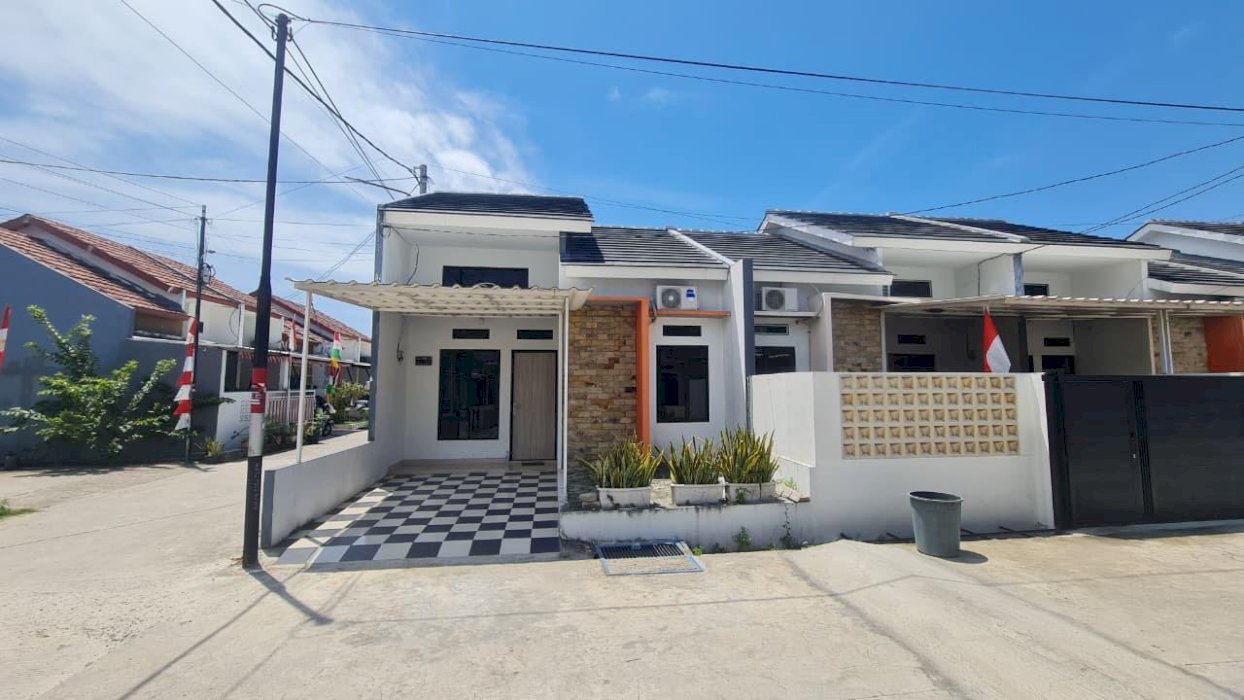 Dijual Rumah Siap Huni Lokasi Strategis di kota bekasi