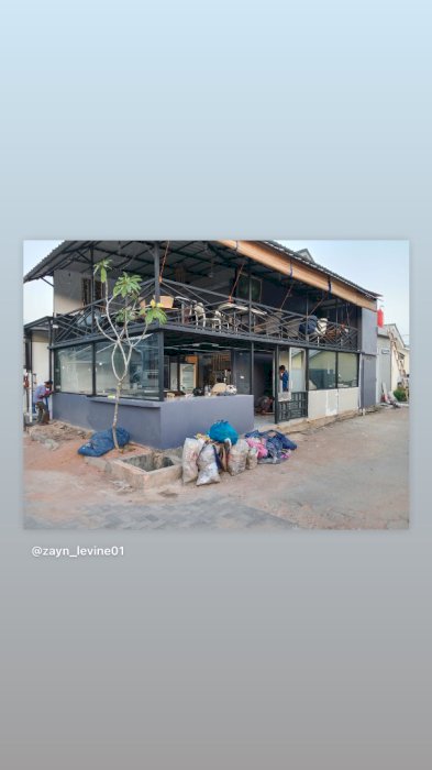 Di sewakan rumah ,cafe, depot air isi ulang