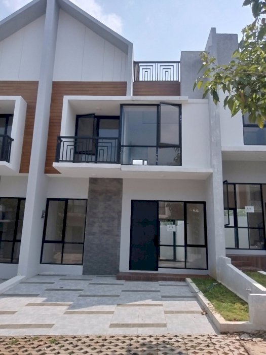 Rumah Mewah 2 Lantai + Rooftop, Bonus Kolam Renang,  Bogor Selatan