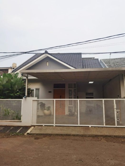 Dijual Rumah Siap Huni 1 Lantai di kuricang bintaro sek 3.