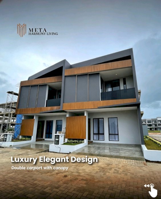 Dijual rumah 2 lantai di seberang Top 100 terbesar di Batam