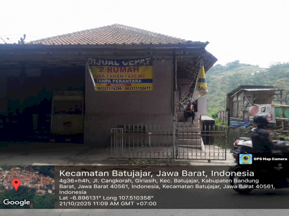 Rumah Strategis pinggir jalan