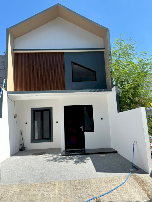 Rumah Minimalis Dekat MERR & UPN