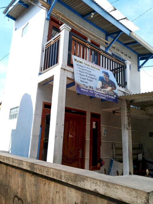 Rumah dijual di lokasi strategis dengan harga 600jt Nego Cimahi