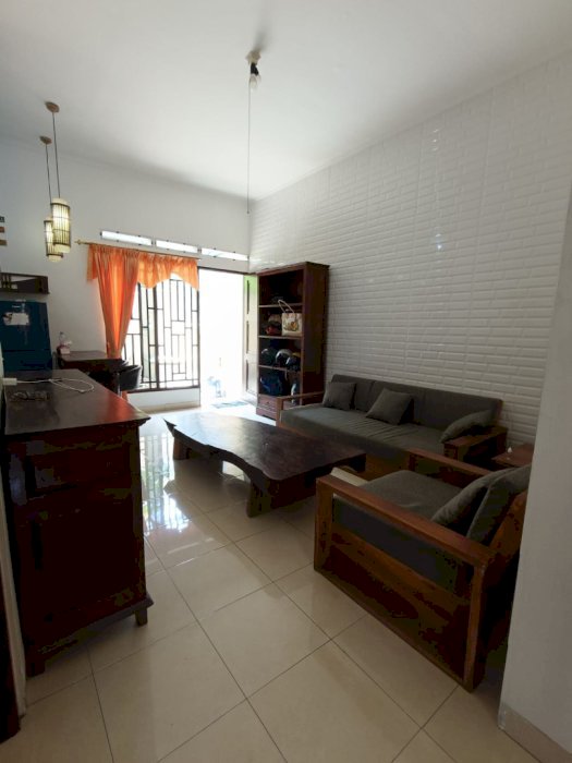 sewa rumah / House Semi Villa with Premium Location