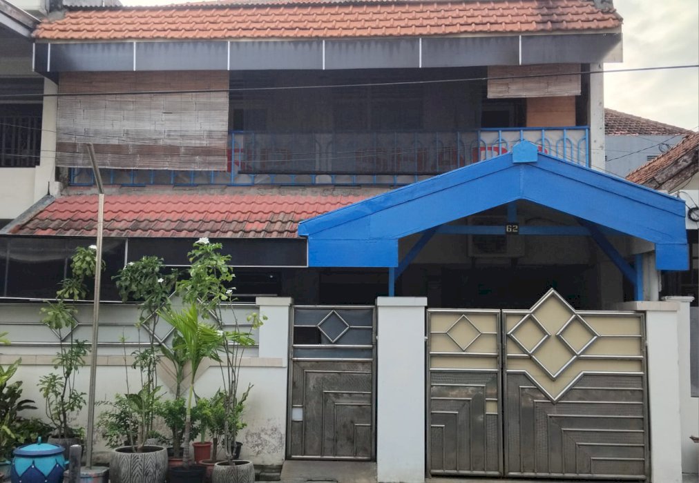 DIJUAL CEPAT RUMAH 2 LT+KOS PUTRI, LOKASI STRATEGIS DI SURABAYA KOTA
