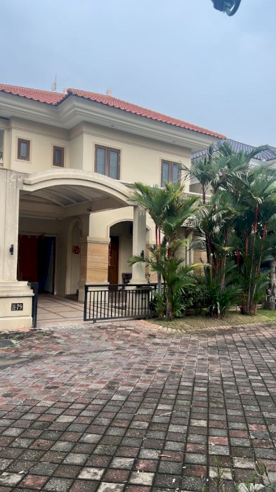 REGENCY 21 JUAL CEPAT RUMAH LT250m2 DEKAT GALAXY MALL & MERR SURABAYA