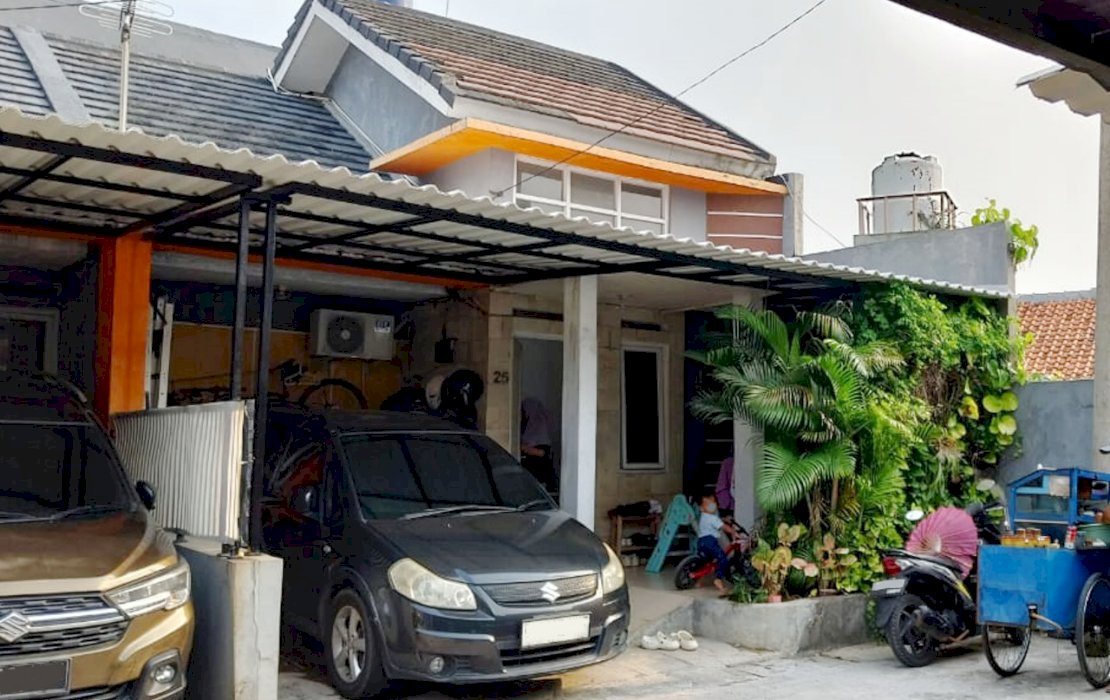 Di jual rumah cluster pelangi residence Ciputat Tangerang Selatan