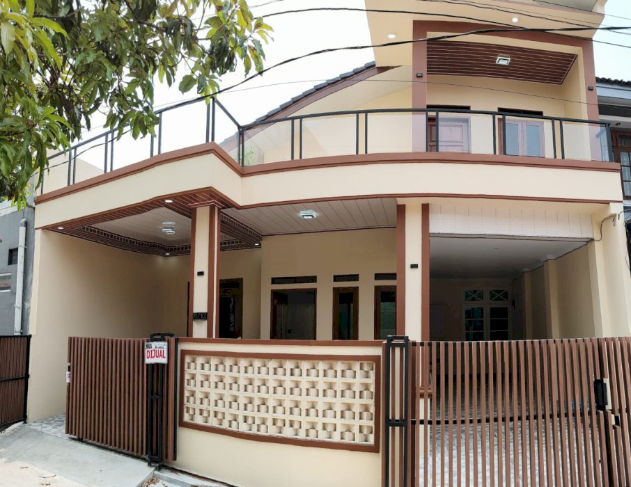 rumah di galaxy taman gigi