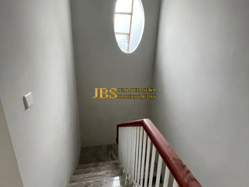 Rumah Kondisi Siap Huni Dijual di Komplek Citraland Gama City Cluster