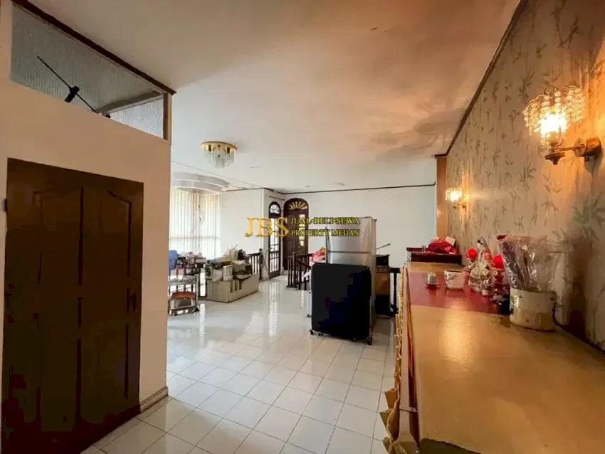 Dijual Rumah Kondisi Siap Huni di Komplek Taman Polonia 1 - Medan