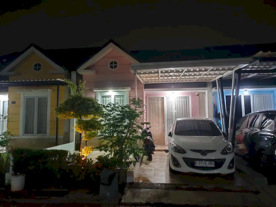 JUAL CEPAT (NEGO) RUMAH FULL FURNISHED DI CLUSTER BRITANIA BEKASI