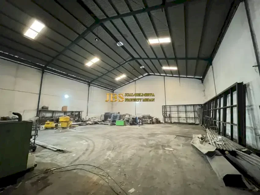 Gudang Kondisi Siap Pakai Dijual di KIM 2 Komplek Medan Mas Karimun -