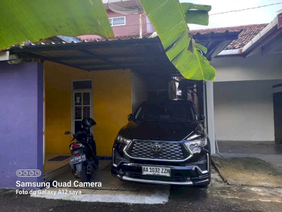 Di jual rumah 3 lantai  di Jurangkombo Selatan Magelang