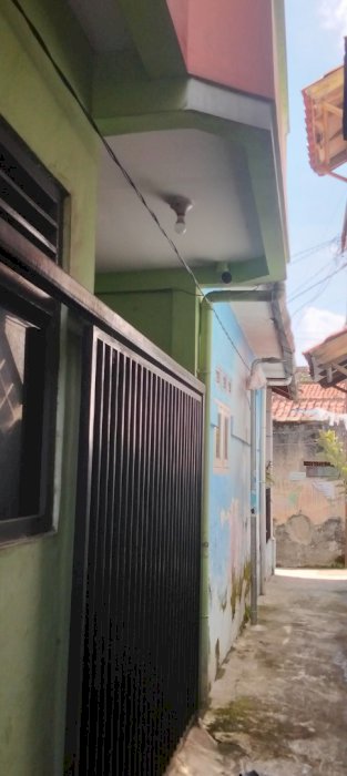 Di jual rumah murah dua lantai ss SHM.lok  dekat RSUD Cibabat