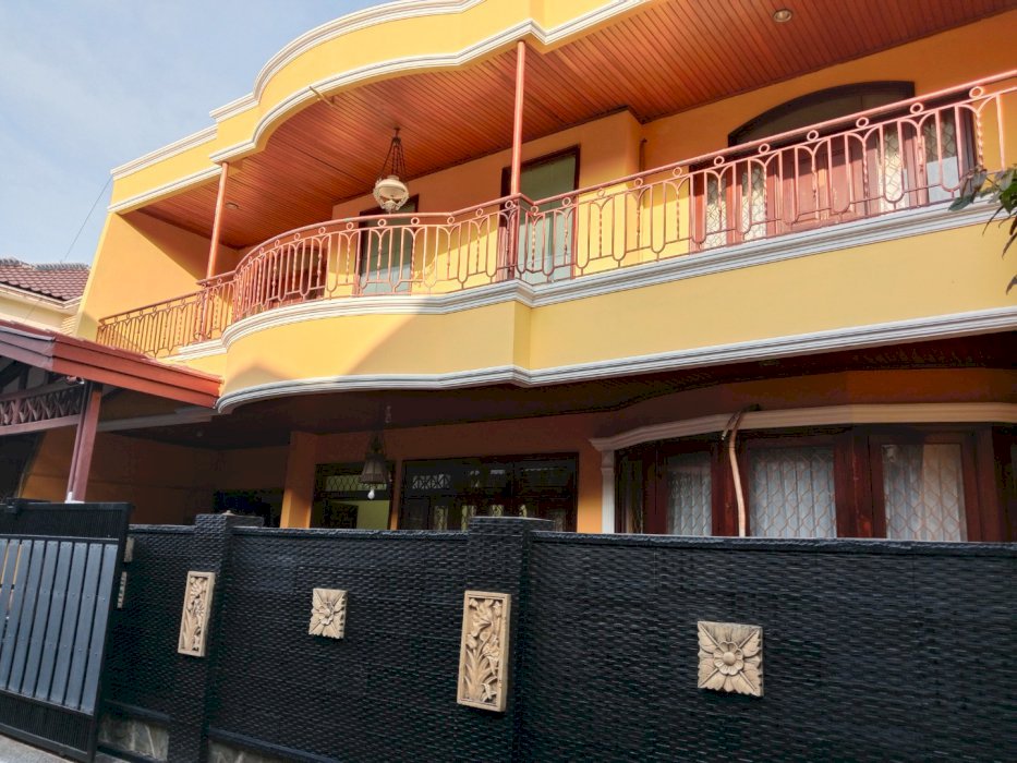 Dijual Rumah Exclusive 2 Lantai Secondary