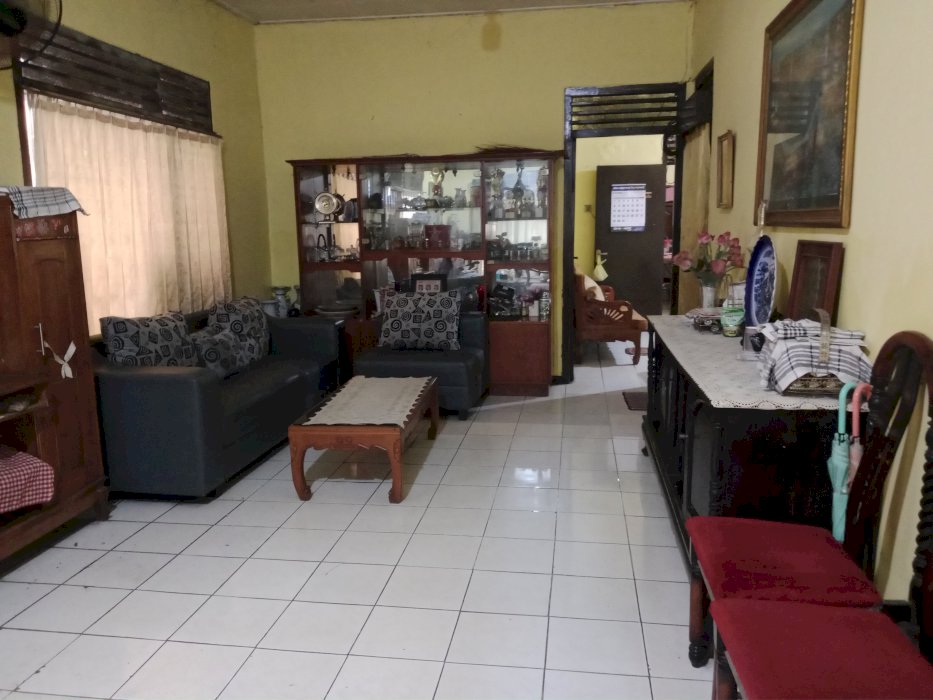 Dijual Tanah Bonus Rumah Jl Kejaksaan Pondok Bambu Jakarta &