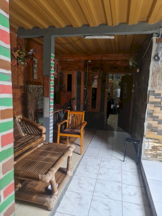 Rumah sangat strategis dan keamanan 24 jam ada cctv dijual