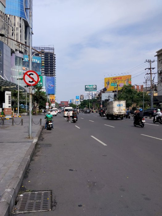 DIJUAL RUKO dijalan Basuki rahmat surabaya siap huni