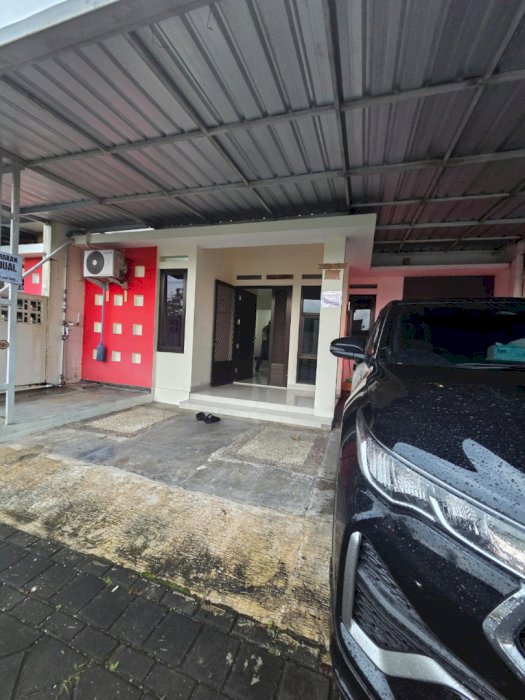 JUAL / SEWA RUMAH STRATEGIS DEKAT TOL PURWOMARTANI