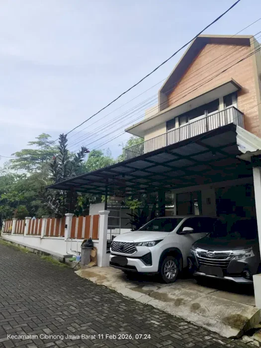 Dijual Rumah Tinggal Pribadi Lokasi Strategis Tanah Luas