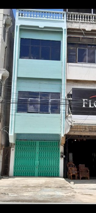 Di jual ruko 3 lantai di Segaran Palembang