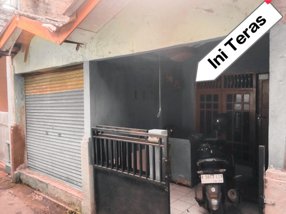 Di jual murah rumah strategis di Pekayon Jakarta Timur