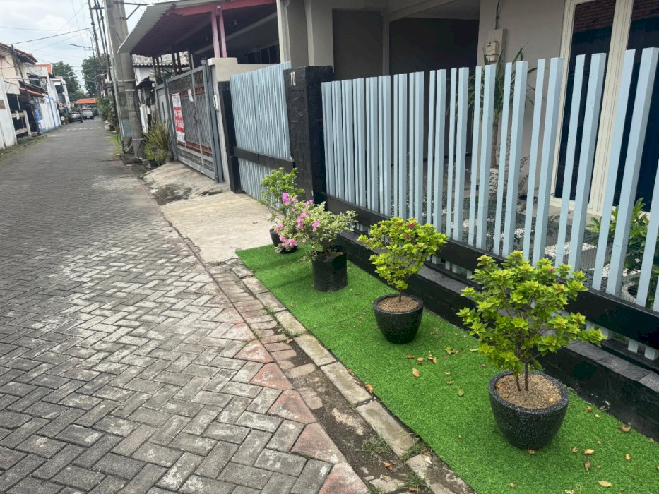 Di jual rumah siap huni di Ngagel Tama Surabaya