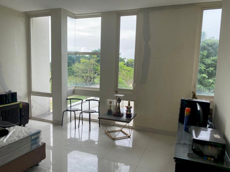 Dijual rumah grand Pakuwon  north Victoria Surabaya