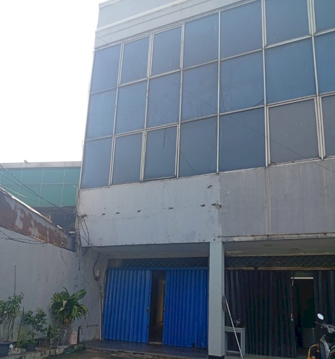 DIJUAL: Ruko Strategis  Depan Terminal Bekasi