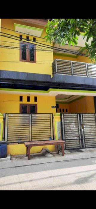 Di jual rumah siap huni full renov