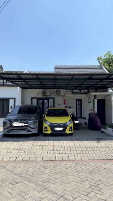 Rumah Deltasari Sidoarjo, Hook, Dekat Indomart, Sekolahan, Dll