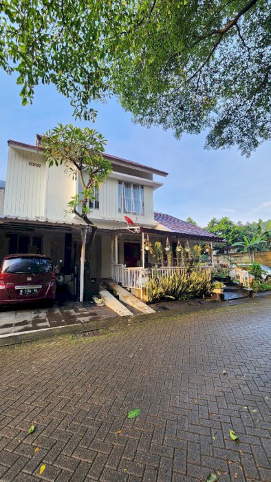 Dijual Rumah Hook Bintaro Jaya Sektor 9 Tangerang Selatan