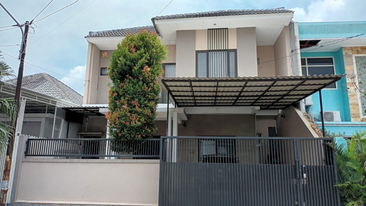 Rumah Tenggilis Dekat Jln Raya Jemursari, Dkt RS, Sekolah, Surabaya