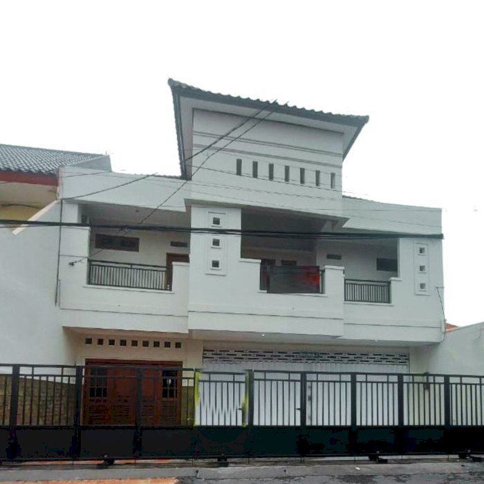 Rumah Siap Huni Model Minimalis 2 Lantai Di Sidosermo, Surabaya
