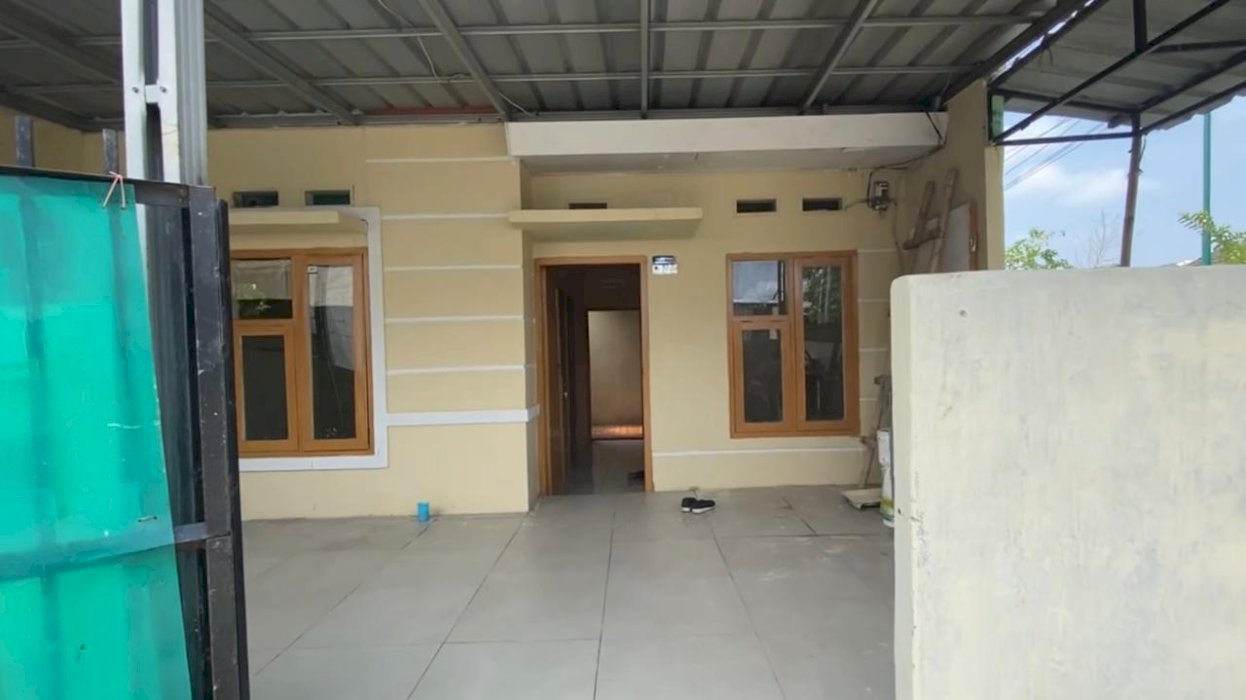 Di jual murah rumah strategis Perum Griya Artha Sepatan Tangerang