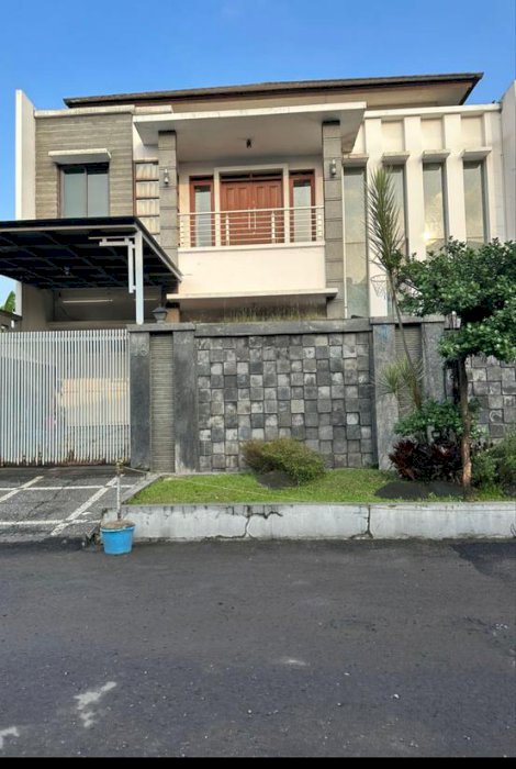 Rumah Luas Kawasan Favorit Mekarwangi Jarang Ada