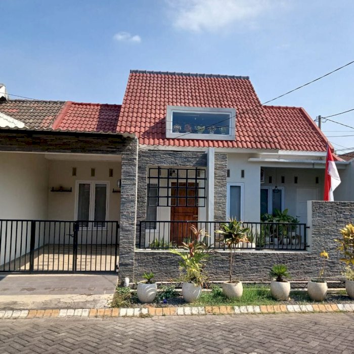 Surya Regency Daerah Bebas Banjir, Rumah Sidoarjo, Lebar 10