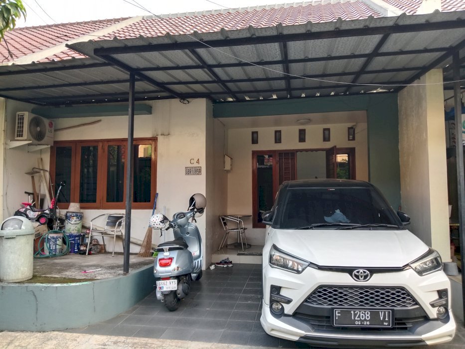 RUMAH SIAP HUNI (FULL FURNISHED) – JAKSEL