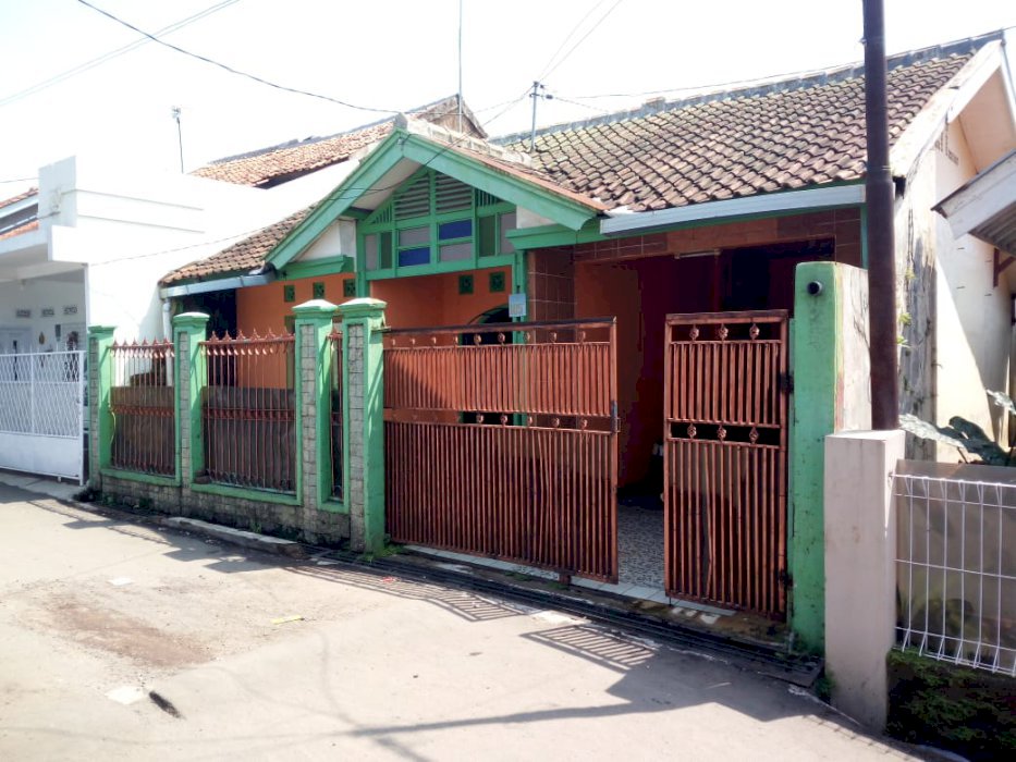 JUAL RUMAH di Cianjur Jl.Printis Kemerdekaan(Belakang Lapang Jebrod)