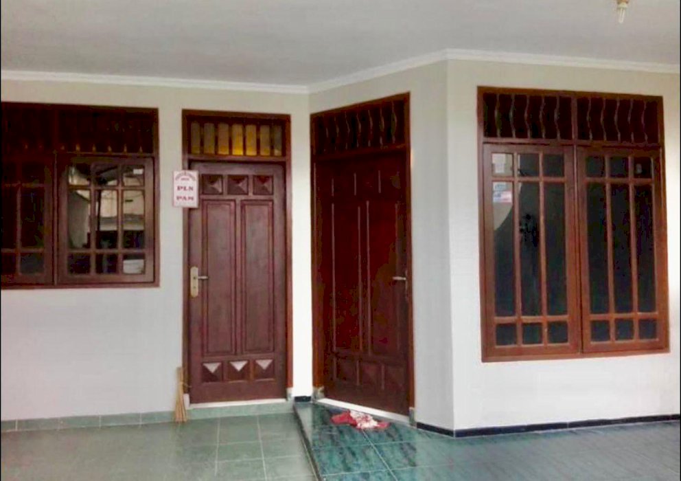 Rumah Ngagel Siap Huni, 5 Menit Wonokromo, Transmart, Pusat Kota