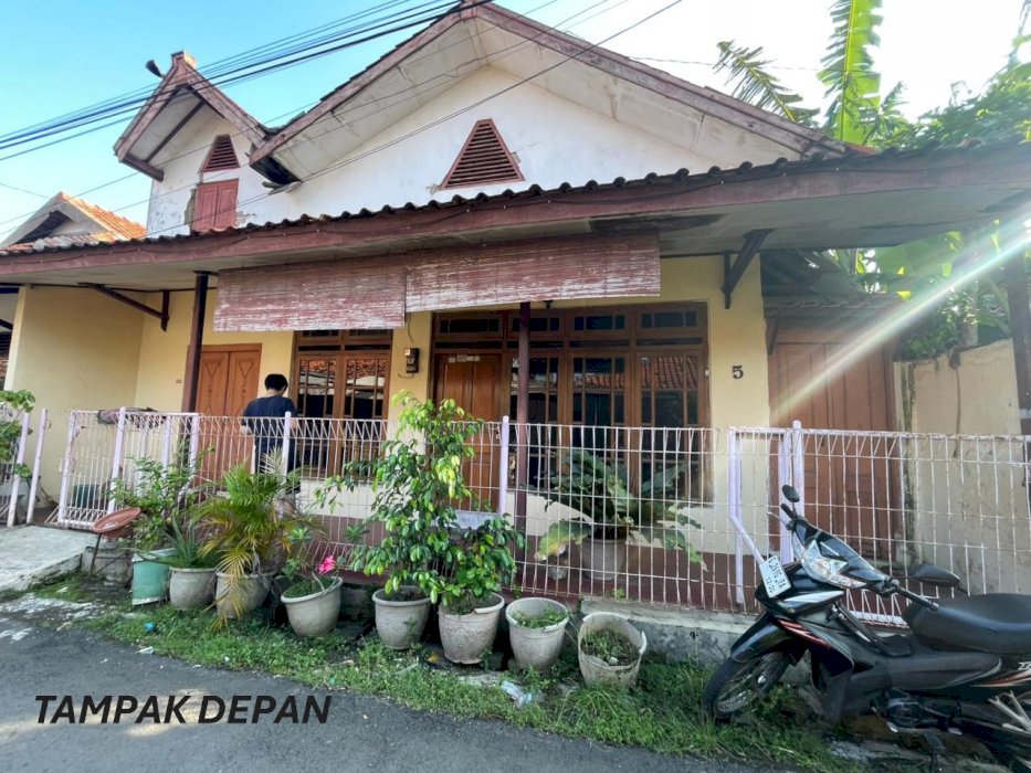 DIJUAL RUMAH STRATEGIS DI PUSAT KOTA PEKALONGAN