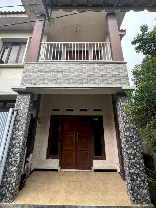 DIJUAL / OPER KREDIT RUMAH DI BLITAR KOTA