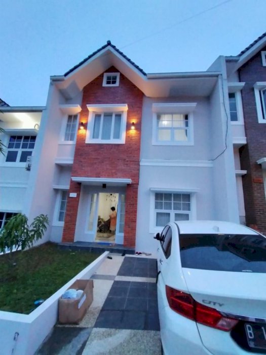 Rumah Dijual Siap Huni Sariwangi Full Furnished