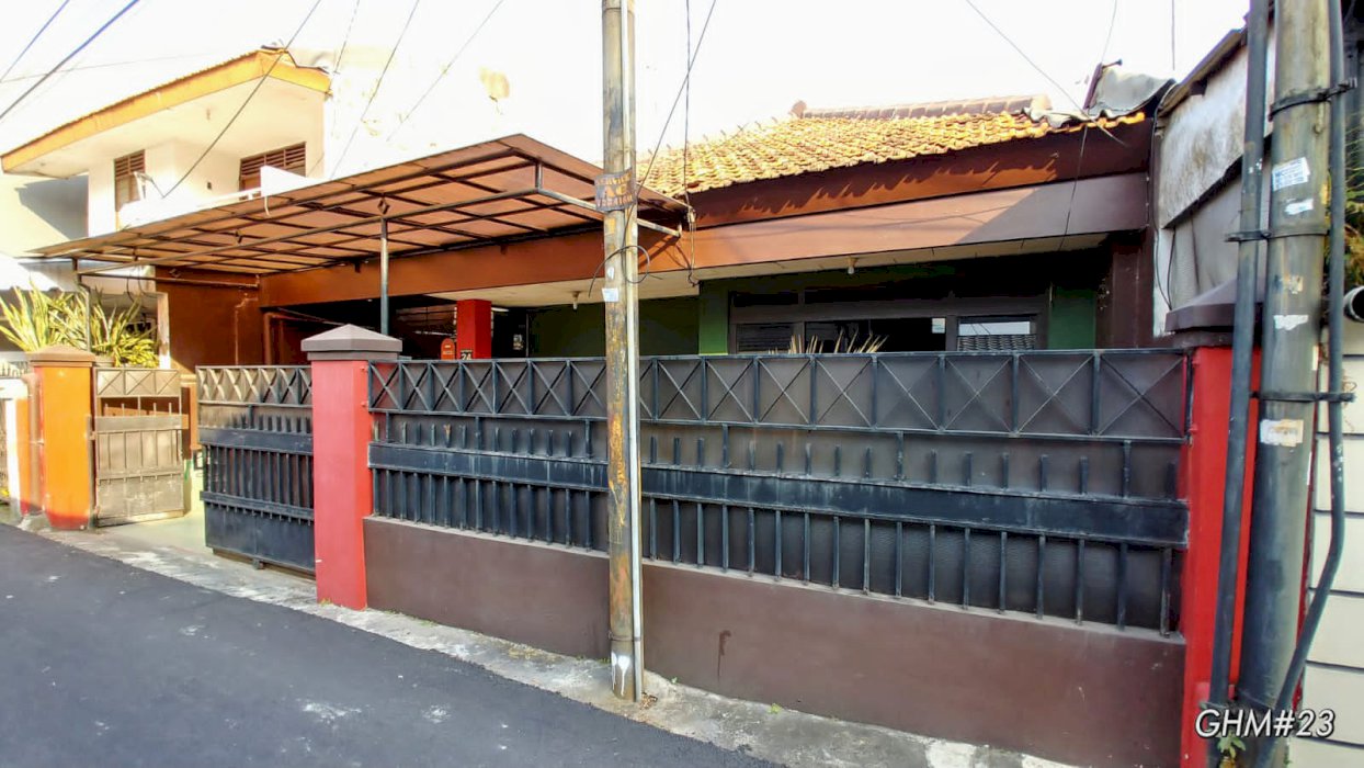 Dijual Rumah  Harga Murah  di tebet timur Jakarta Selatan