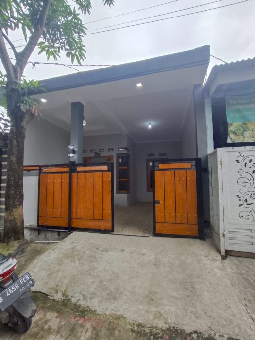 DIJUAL RUMAH CASH/KPR LOKASI STRATEGIS DI CIKARANG