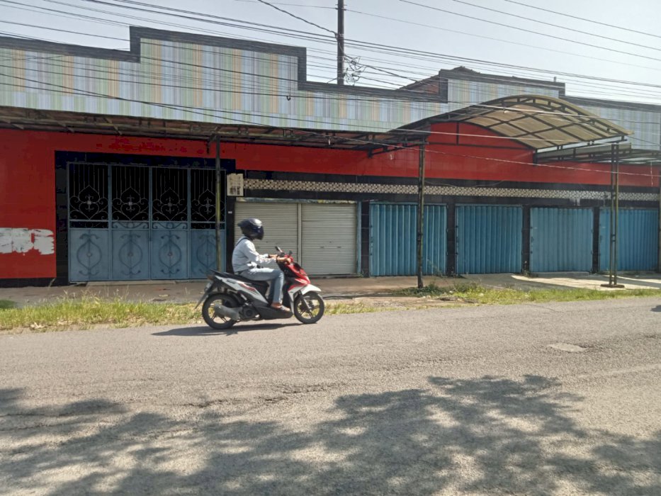 Dijual ruko strategis nol jalan raya Plembon-Sukodadi, Lamongan.