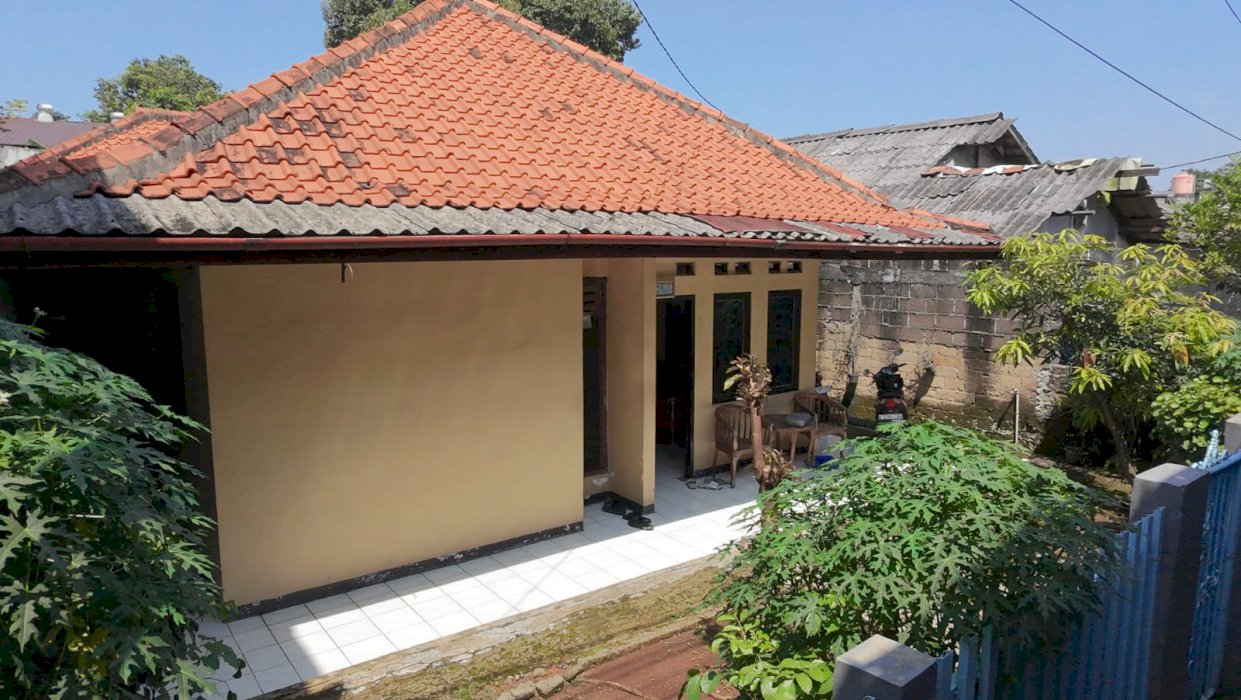 Di jual rumah siap huni di Ciracas Jakarta
